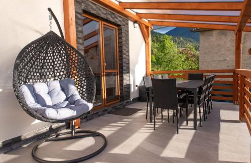 Zavazna Poruba House | Chata Závažka