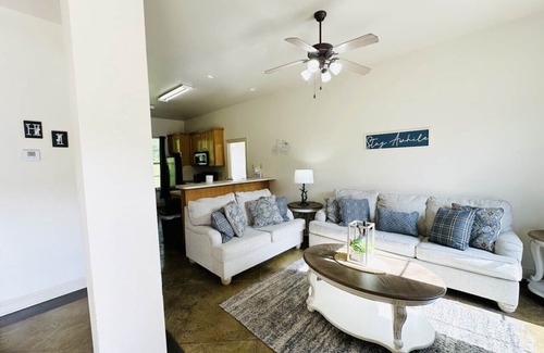 Pine Grove Apartment | Chateau 12, spacious townhouse in Tickfaw, LA