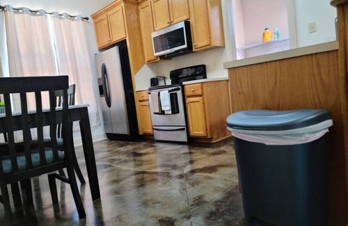 Pine Grove Apartment | Chateau 16, spacious townhouse in Tickfaw, LA