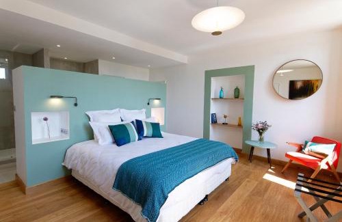 Saint-Christophe-des-Bardes Bed & Breakfast | CHATEAU CROIX DE LABRIE