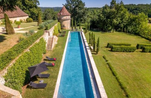 Saint-Georges-de-Montclard Hotel | Chateau de Lascoups