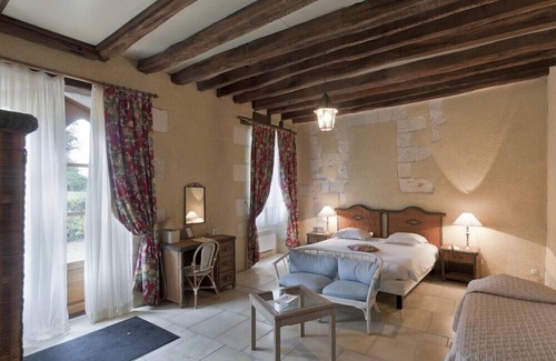 Chissay-en-Touraine Hotel | Chateau de Chissay