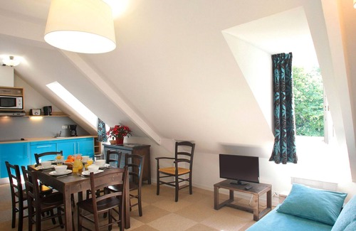 Erdeven Apartment | Chateau de Keraveon by Interhome