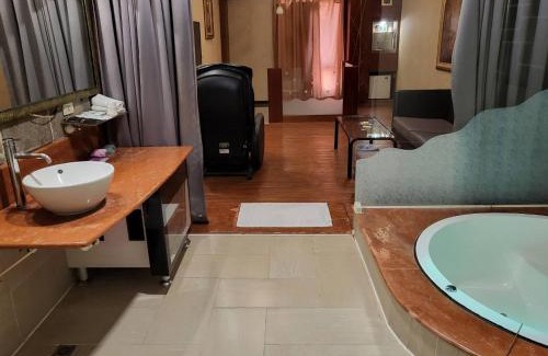 Nanzi Hotel | Chateau Motel & Spa - Nanzi