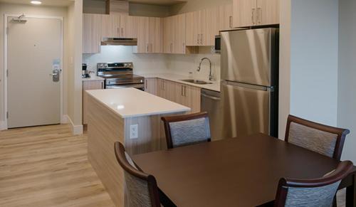 Yellowknife Hotel | Chateau Nova Yellowknife