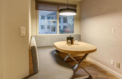 Roberval Hotel | Chateau Roberval