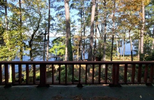 Negreet House | Chateau Rouge-3 BR / 2 1/2 Baths*Sleeps 10*Lakefront House is great for a group.