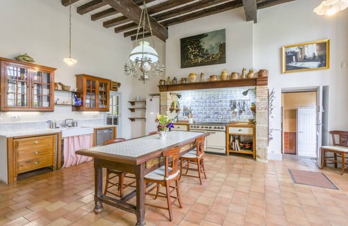 Castelnau-Picampeau Other | Chateau Siregarde - Eleven Bedroom Castle, Sleeps 17