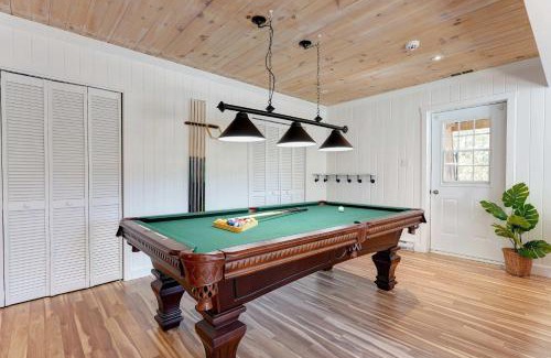 Val-des-Lacs Ski Chalet | Chateau Val-des-Lacs Absolute luxury by the lake