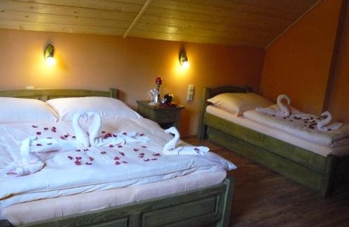 Nizna Cabin | Chaty Hldočín, Uhliská, Ostražica, Zmrazov