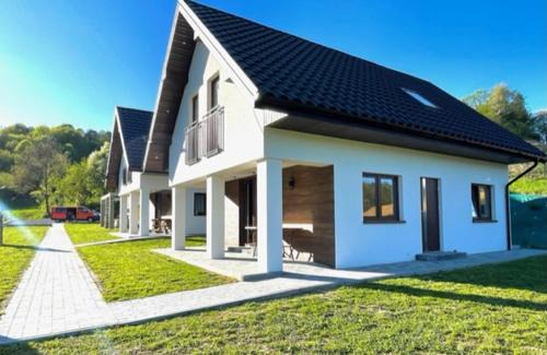 Bobrka Ski Chalet | Chaty na Skalistym Wzgórzu 697-287-857