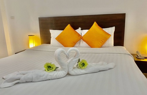 Nakhon Si Thammarat Hotel | Chawlada Hotel