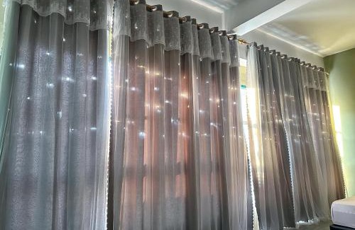 Sibu Apartment | Check In Studio Homestay 15pax 1 Big Room with 4 kingsize 2 single matress Spacious space Super Budget