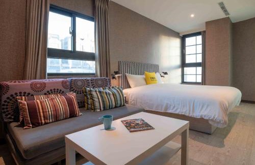 Central District Hotel | CHECK inn Taichung Ziyou