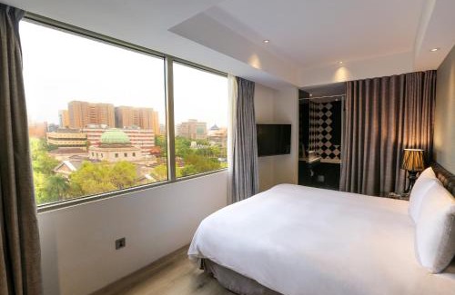 Zhongzheng Hotel | CHECK inn Taipei Main Station
