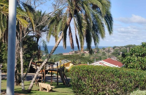 Hibberdene Cottage | Cheerful 2 bedroom cottage with a communal pool