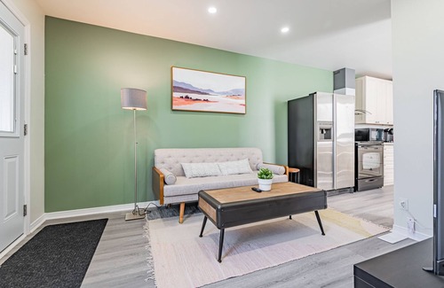 Rockcliffe - Smythe House | Cheerful 2-bedroom home with free parking