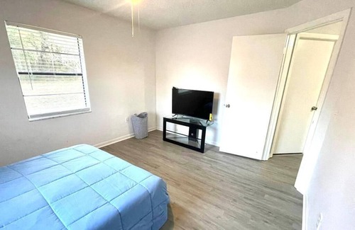 Crystal River House | Cheerful 2 bedroom in Lecanto/Crystal River