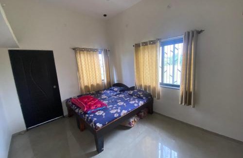 Tuljapur Villa | Cheerful 2 Bedroom Townhouse with village feel.
