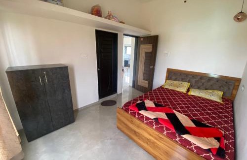 Tuljapur Villa | Cheerful 2 Bedroom Townhouse with village feel.