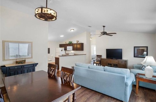 Buttonwood Villa | Cheerful 2 Bedroom Villa with Golf Cart and a GREAT Location!