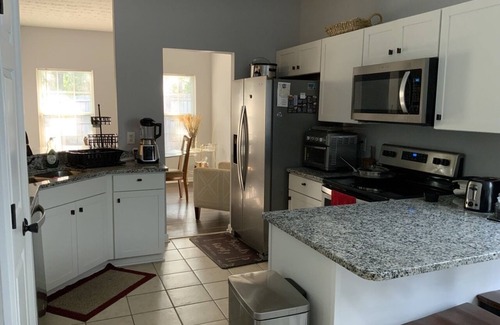 Jonesboro House | Cheerful 3-bedroom residential home w/fireplace
