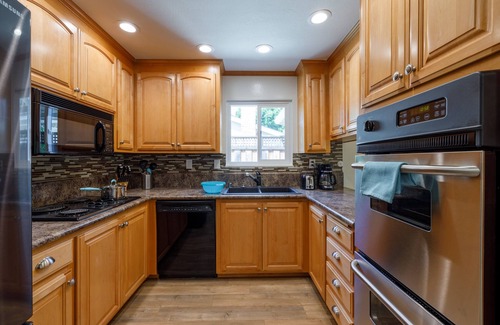 San Ramon House | Cheerful 3bedrooms/2bathrooms Single Family House