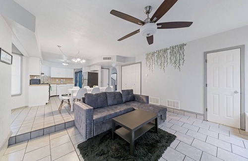 El Paso House | Cheerful 4-Bedroom near Mountains of West El Paso