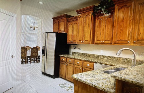 McAllen Villa | Cheerful 4 BR place with pool, game room and after pool rest area
