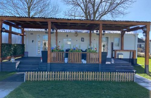 Dirkshorn Ski Chalet | Cheerful and relaxing chalet Viena(Park deHorn824)