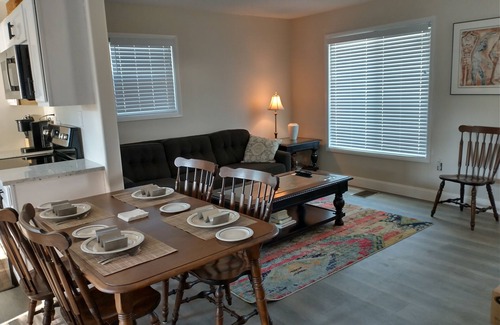 Laurel House | Cheerful, bright queen bedroom in sparkling house, private bathroom, share kitch