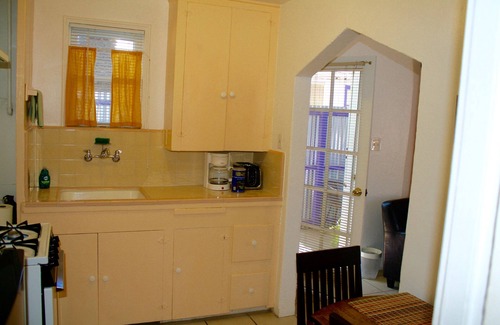 Armory Park Apartment | Cheerful center of the hideout
