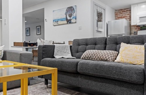 Lanier Heights Apartment | Cheery Flat in Adams Morgan - Mt Pleasant
