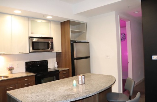 Westside Apartment | Chef Kay's Modern Midtown Gem