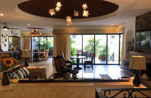 Pedregal Villa | Chef+Maid Avail, Private Pool, 2 mins from Beach! Last minute deals!