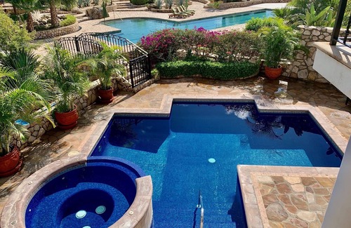 Pedregal Villa | Chef+Maid Avail, Private Pool, 2 mins from Beach! Last minute deals!