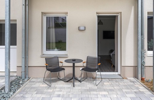 Kaßberg Apartment | Chemnitz Hartmannstr | One-Bedroom Suite + Terrace