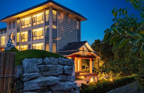 Chengdu Hotel | Chengdu Flowing Strings peninsula boutique hotel-Near the Sichuan Cuisine Museum