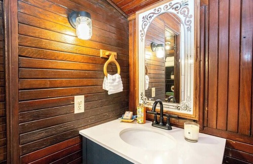 Gilmer Other | Cherokee Trace Train Car Glamping *with HOT TUB*