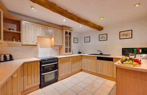 Chillington Cottage | Cherry at Buckland Court
