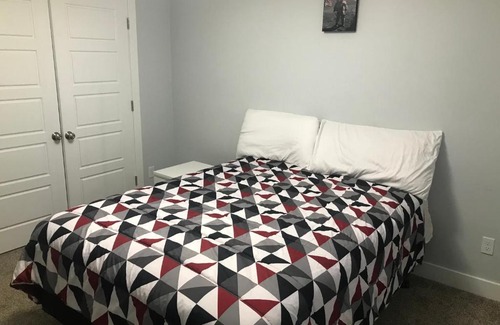South Jordan House | Cherry Grove Apartments