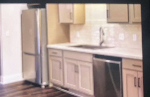 Valentine House | Cherry Street Cottage is a nice 2-bedroom house in Valentine that has it all.