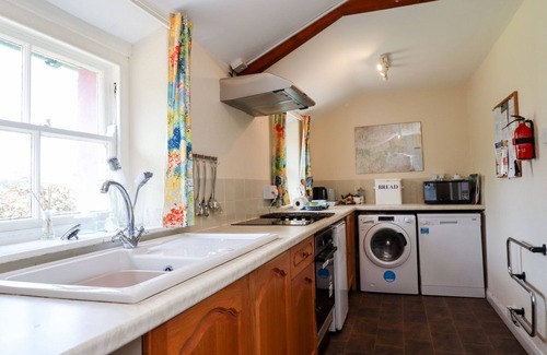 South Charlton Cottage | CHERRY TREE COTTAGE, pet friendly, with open fire in Embleton
