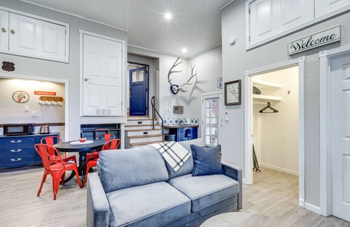 Williams Apartment | ‘Cherry Tree Studio’ Arizona Retreat Near Route 66