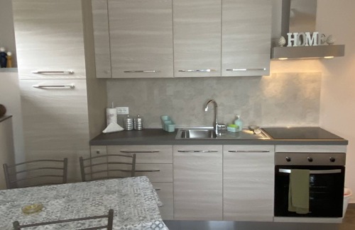 Castelnuovo Magra Apartment | Cherub Angel House