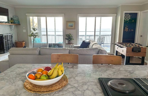 Lusby House | Chesapeake Bay Waterfront View