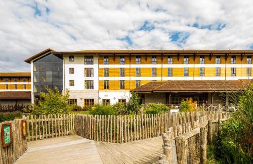Chessington Hotel | Chessington Resort Hotel