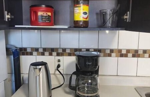 Winnipeg Apartment | Chesskings Guest House - Unit 1 Notredame Avenue