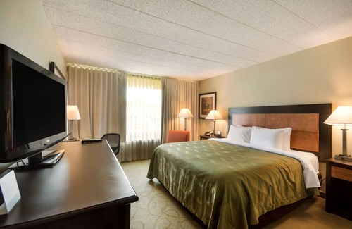 Exton Hotel | Chester Hotel & Conference Center