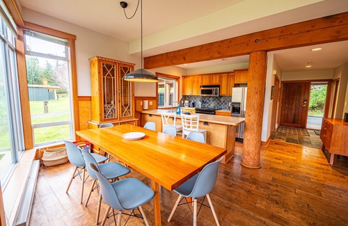 Tofino House | Chesterman Beach Paradise